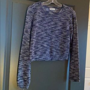 Cropped navy sweater